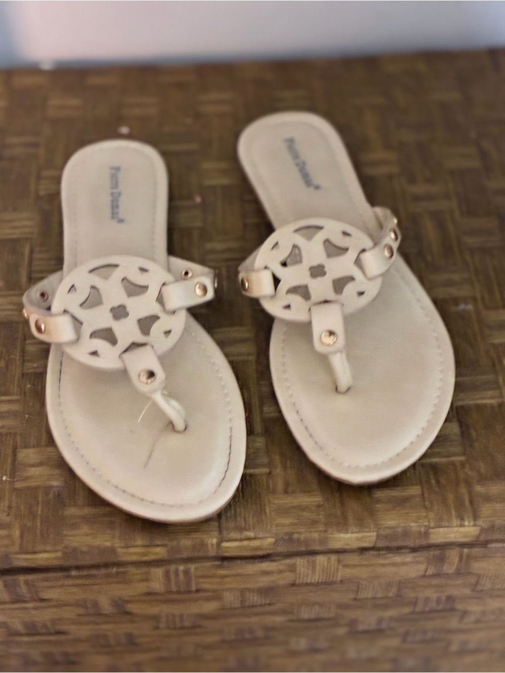 Pierre Dumas Cream Laser-Cut Thong Sandals with Gold Studs